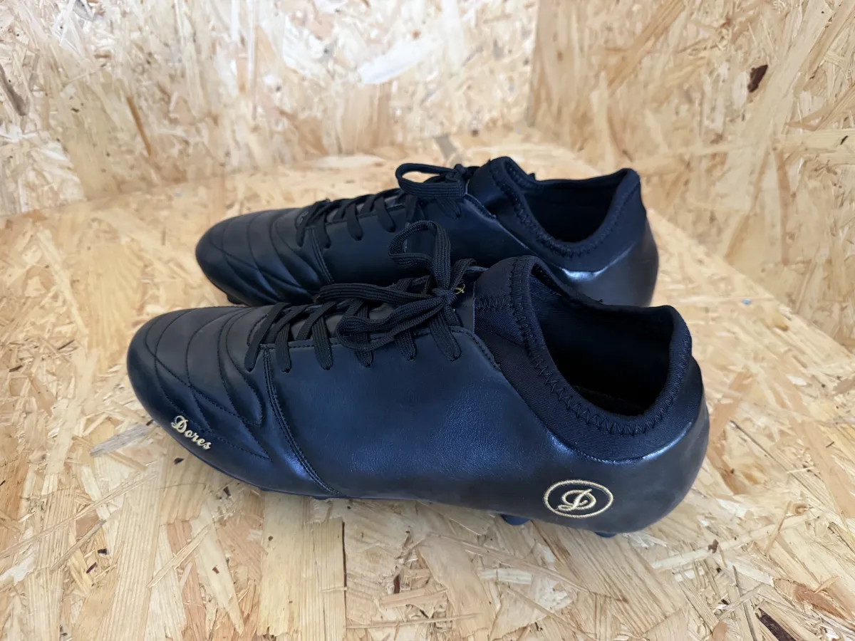 Paar Dores Voetbalschoenen